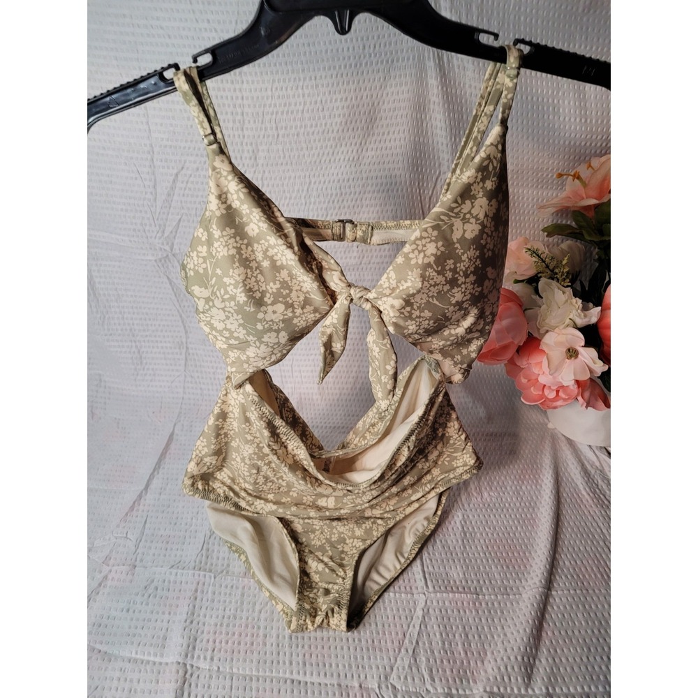Lauren Conrad Size XL One-Piece Swimming Suit Floral Tie Front Padded